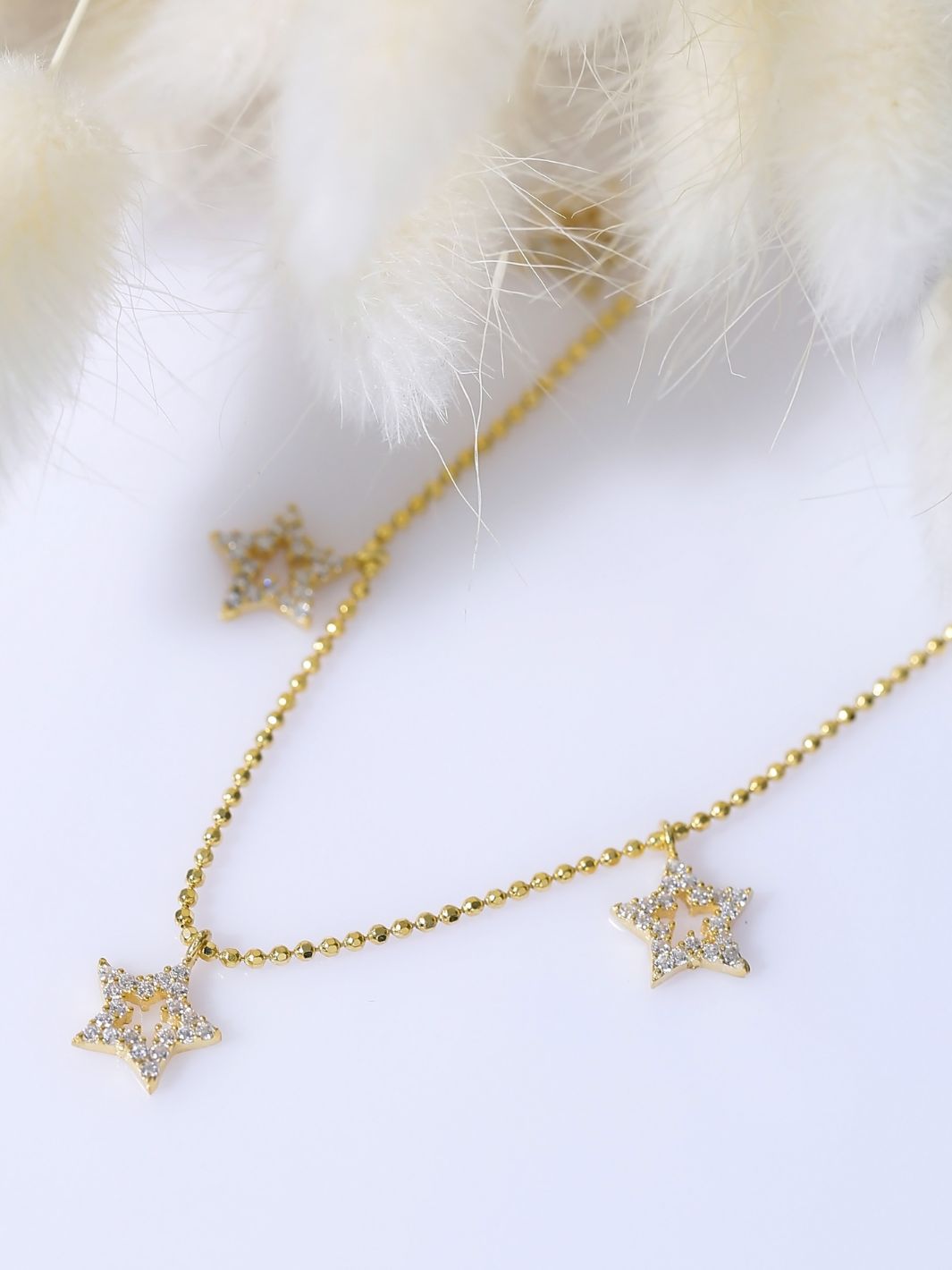Gold Asteria Star Shaker Necklace