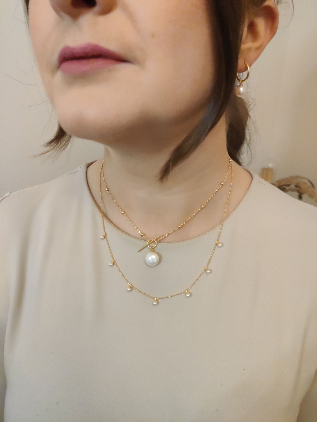 Gold Aphrodite Pearl T-bar Choker Necklace